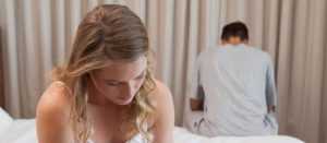 Муж не хочет интимной близости с женой: причины и выход из ситуации