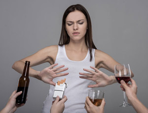 Как отказаться от алкоголя женщине