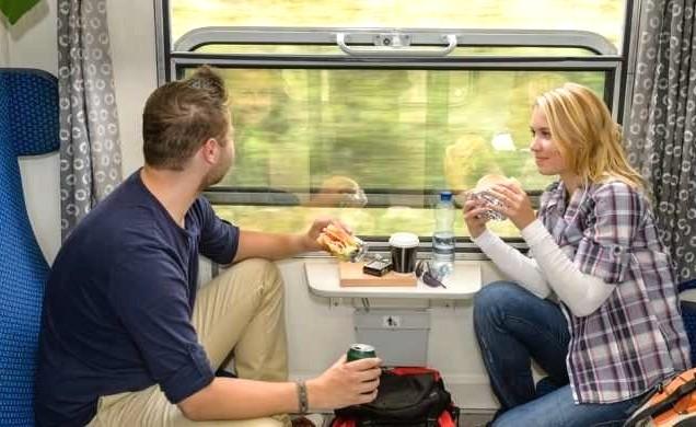 Еда в поезд