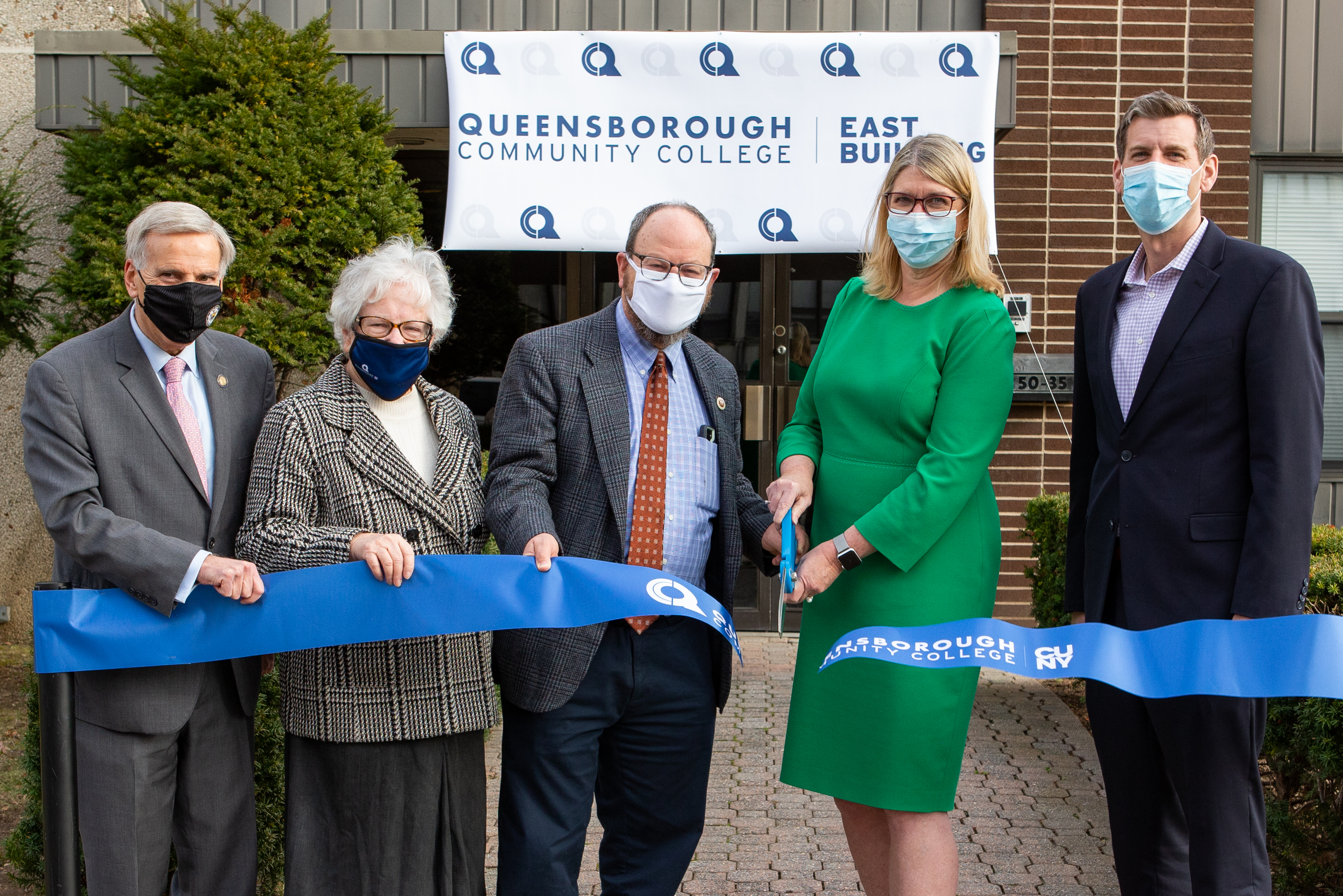 Grodenchik-Ribbon-Cutting-COM_4027-2.jpg