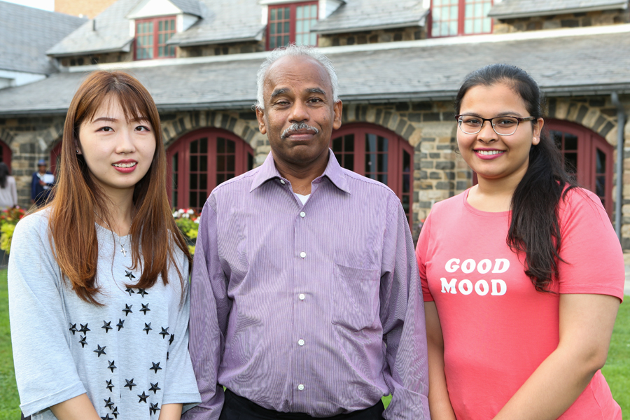 Dr. Sunil Dehipawala with CRSP Mentees Rong Tan & Khushpreet Kaur