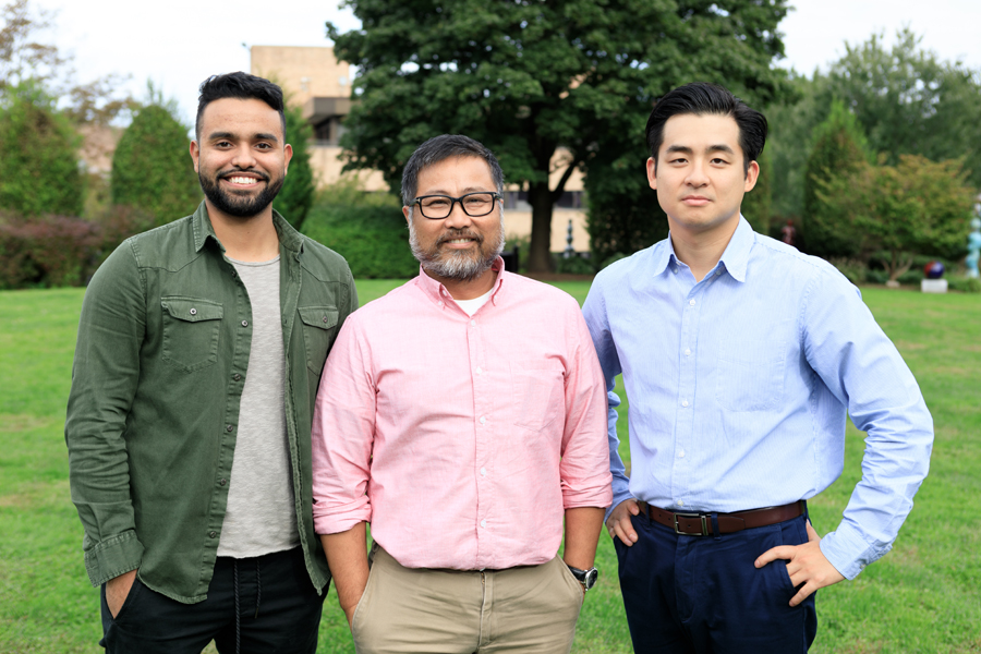 Dr. Andrew Nguyen with CRSP Mentees Jonathan Santana and Woo Chul Kim