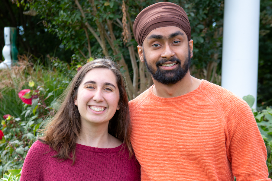 CRSP Mentees Harpreet Singh & Megan Pirtle Mentored by Dr. David Sarno